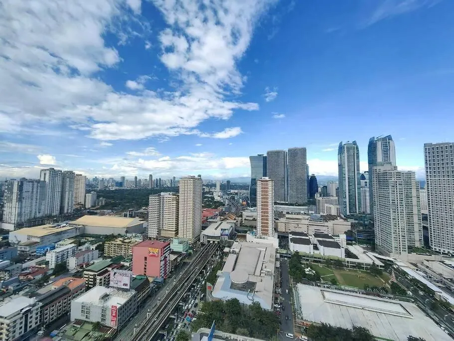 1Br Unit Condotel W Balcony Fame Residences -Fm05 マニラ市