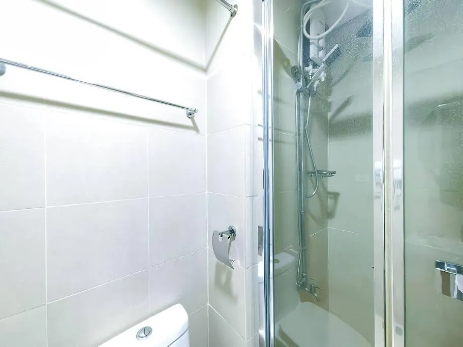 1Br Unit Condotel W Balcony Fame Residences -Fm05 マニラ市 フィリピン